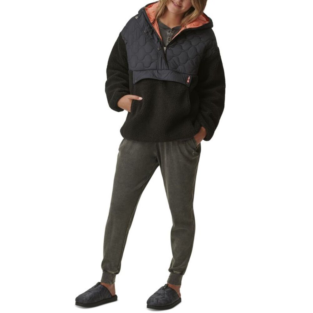 Bass Outdoor Womens Mixed Media Ripstop Quilted Sherpa Hooded Jacket
